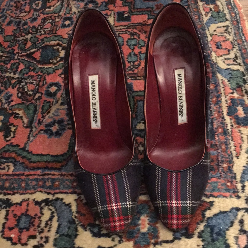 Manolo Blahnik size 36 in plaid